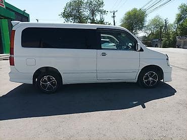 минивени: Honda Stepwgn: 2002 г., 2 л, Бензин, Минивэн — 10