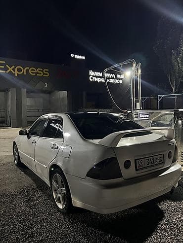 Toyota Altezza: 2003 г., 2 л, Типтроник, Бензин, Седан — 4