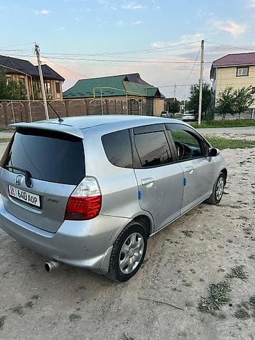 аренда авто с последующим выкупом в бишкеке: Honda Fit: 2005 г., 1.5 л, Вариатор, Бензин, Хэтчбэк — 2
