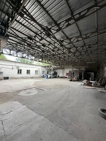 🏢 Сдаётся производственно-складская база в центре Бишкека. 📍 at lalafo.kg 🏢 Сдаётся производственно-складская база в центре Бишкека. 📍