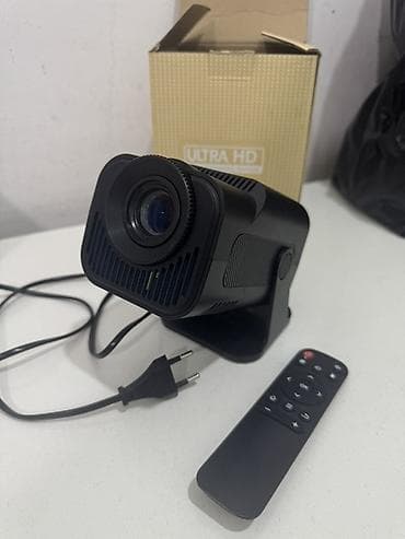 Проектор ULTRA HD с пультом ДУ - Компактный домашний проектор с
