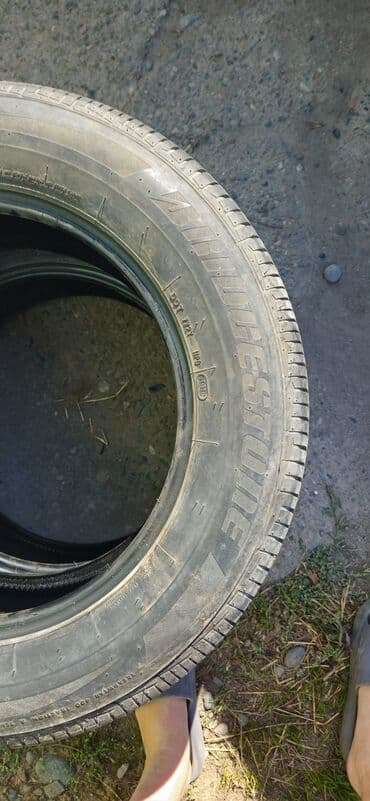 daf 75: Шины 225 / 65 / R 17, Всесезонная, Б/у, Комплект, Bridgestone — 3