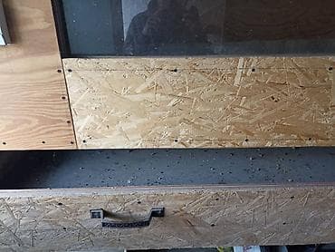 тайган рабочий: Продаю брудер — 2