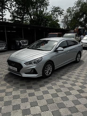 Hyundai Sonata: 2018 г., 2 л, Автомат, Бензин, Седан — 4