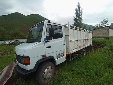mercedes gigant: Грузовик, Mercedes-Benz, Стандарт, 6 т, Б/у — 2