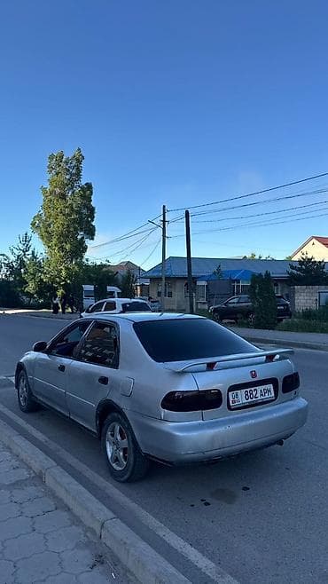 geely e5: Honda Civic: 1995 г., 1.5 л, Механика, Бензин, Седан — 6