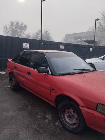 жип тук: Toyota Corolla: 1992 г., 1.6 л, Механика, Бензин, Хэтчбэк — 2