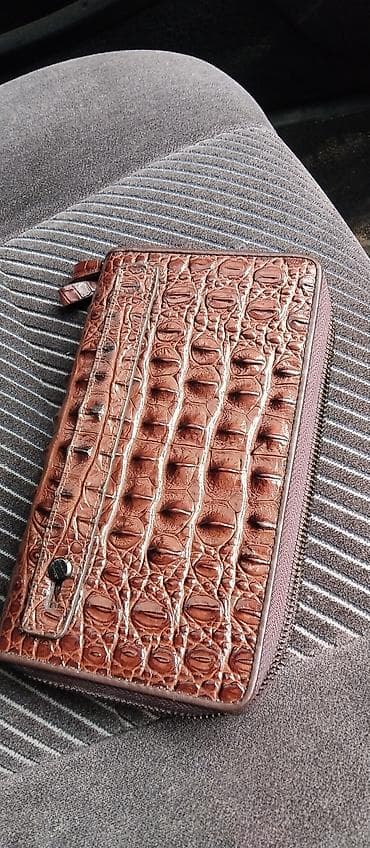 открытый: Мужской клатч/портмоне на молнии - Материал: коричневая кожа с — 2