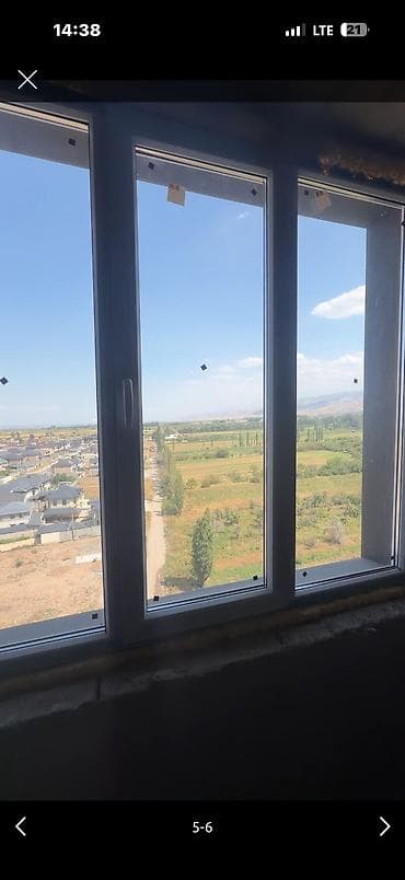2 комнаты, 70 м² — 3