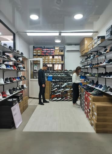 с квартирантами с магазином готовый бизнес квартирный комнат действующим: Сдаётся готовый бизнес с товарами место ходовая товар продоваемое — 3