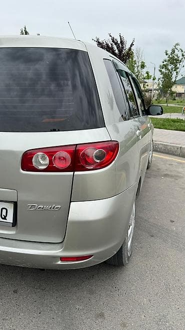 багаж на демио: Mazda Demio: 2004 г., 1.3 л, Автомат, Бензин, Хэтчбэк — 6