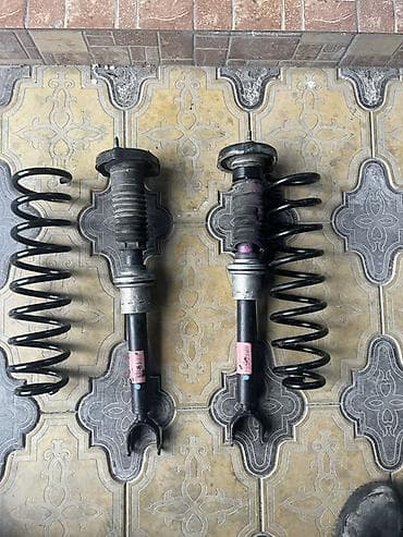 Комплект амортизаторов Mercedes-Benz