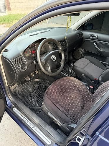 golf 2: Volkswagen Golf: 2001 г., 1.6 л, Механика, Бензин, Лифтбек — 10