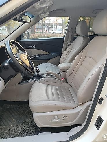 ssangyong: Ssangyong Tivoli: 2020 г., 1.5 л, Автомат, Бензин, Кроссовер — 5