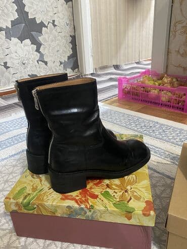 белорусская обувь для проблемных ног бишкек: 1000-37р
1000-38 евро зима 
Состояние отличное — 3