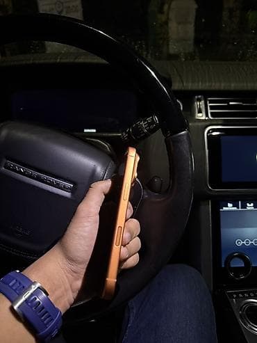 чехлы xs: IPhone 17Pro 
256 гб 
Привозной новый 
С коробкой — 2