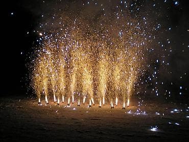 фонтанчик: ХОЛОДНЫЙ ФОНТАН ІБИШКЕКІ ФЕЙЕРВЕРК 📸Для фото / сюрпризов 💍Свидания — 4