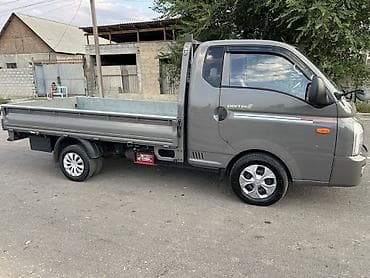 Жеңил жүк ташуучу унаа, Hyundai, Стандарт, 1,5 т, Колдонулган — 7