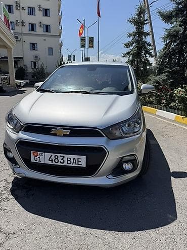 mazda cronos: Chevrolet Spark: 2016 г., 1 л, Автомат, Бензин, Хэтчбэк — 1