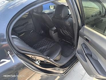 Honda Civic: 2008 г., 1.8 л, Механика, Бензин, Седан — 8