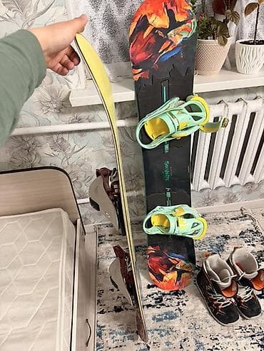 купить сноуборд бу бишкек: Burton, Универсальные, С креплениями, Б/у — 6