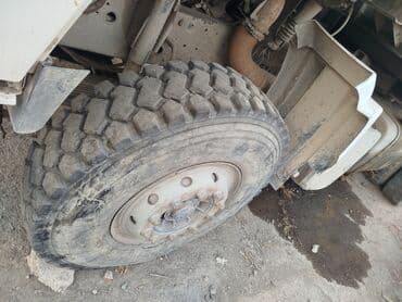 трактор 700: Жүк ташуучу унаа — 4