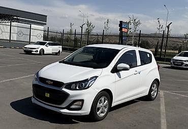 Chevrolet Spark: 2022 г., 1 л, Автомат, Бензин, Хэтчбэк
