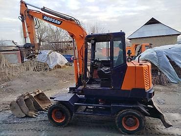 дт 75 булозер: Экскаватор, Doosan, Колесный — 6