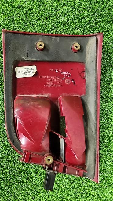 e32 bmw: Арткы оң фонарь BMW 2000 г., Колдонулган, Оригинал, Германия — 5