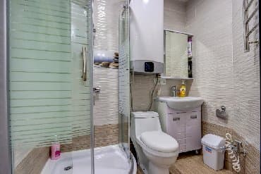 квартиры посуточно 2 комнатные: 2 комнаты, Душевая кабина, Постельное белье, Кондиционер — 7