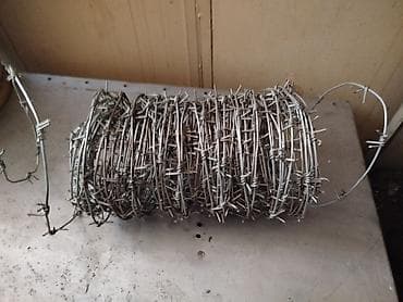 Колючая Проволока шипы незнаю сколько метров, лежит в гараже at lalafo.kg Колючая Проволока шипы незнаю сколько метров, лежит в гараже