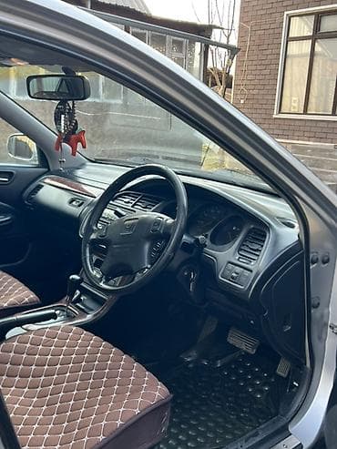 mercedes 500: Honda Accord: 2002 г., 2 л, Автомат, Бензин, Седан — 8