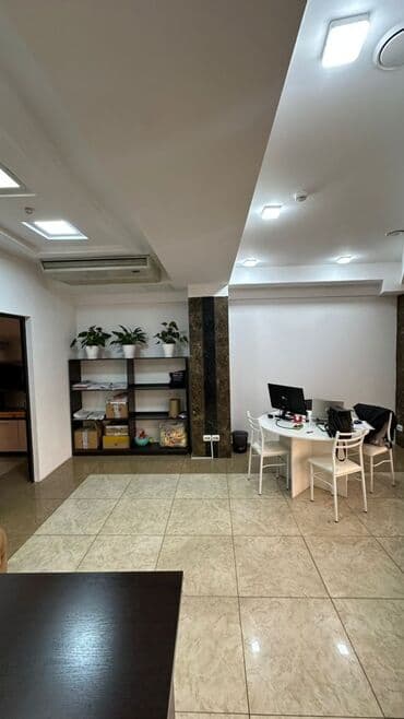 аренда помещений восток 5: Сдаю светлый,теплый кабинет 20кв.м. в БЦ АЙБИ. Пересечение улица — 3