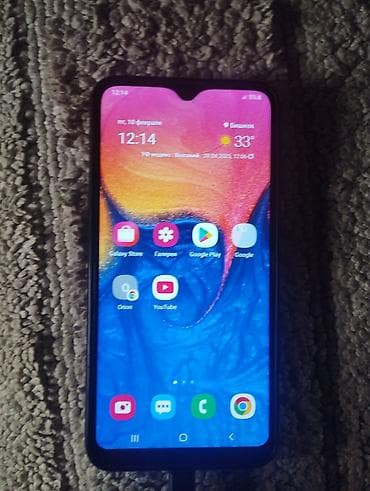 canon eos m10: Samsung Galaxy A10, Б/у, 32 ГБ, цвет - Голубой — 1