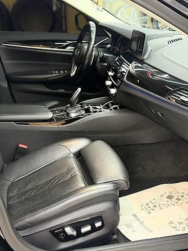 авто кондицонер: BMW 5 series: 2021 г., 2 л, Автомат, Дизель, Седан — 9