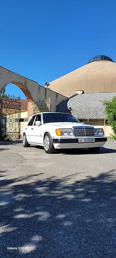 Унаа сатуу: Mercedes-Benz W124: 1992 г., 3 л, Автомат, Бензин, Седан — 2