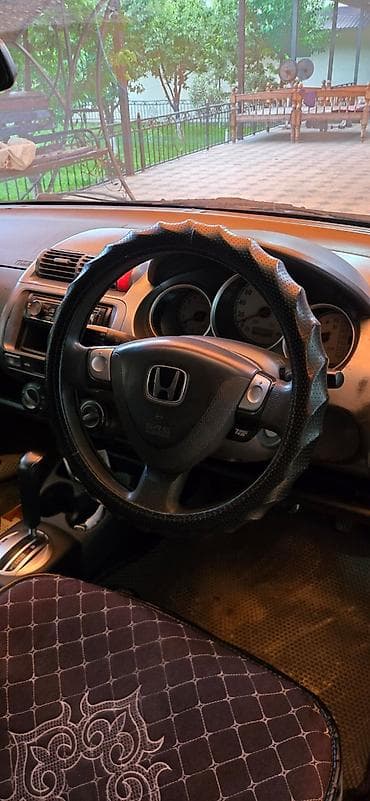 кресло для руля logitech g29: Honda Fit: 2003 г., 1.5 л, Автомат, Хэтчбэк — 4