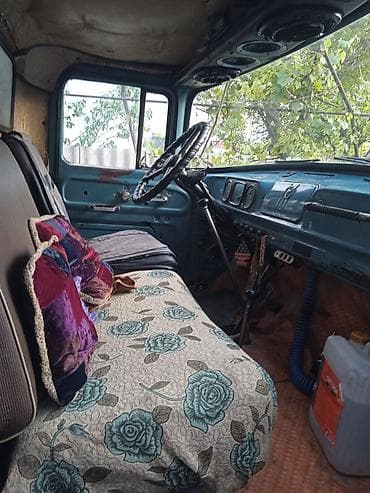 каропка на зил: ЗИЛ : 6 л | 1995 г. 168598 км Внедорожник — 2