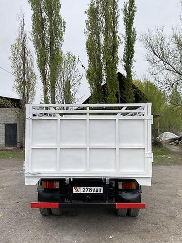 mtz 82: Грузовик, Isuzu, Стандарт — 4