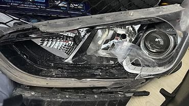 Передняя левая фара Hyundai 2018 г., Б/у, Оригинал, Корея — 2