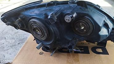 Жарыктандыруу системалары: Алдыңкы сол фара Toyota Оригинал, Жапония — 3