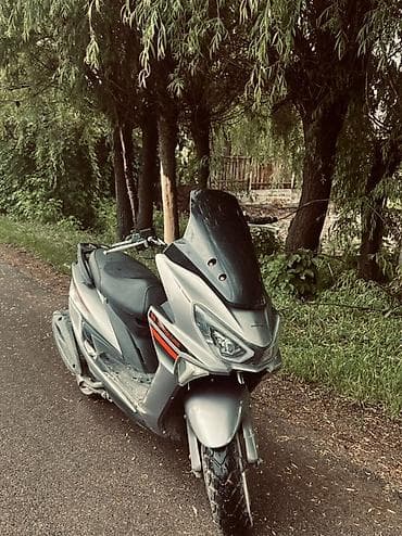 мото электро: Рочно продаю Макси 150 куб 🔥 • Цвет — серый / мокрый асфальт • 150 — 3
