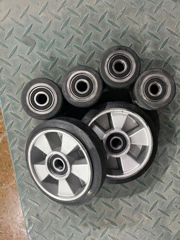 ящик для документов: Рохля - 3 тонн ( с документами) размер 55 см и 68.5 см колеса — 10