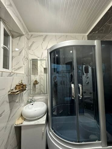 дом для встречи гостей: Доброго времени суток Каракол! 📍В городе Каракол в гостевом доме — 23