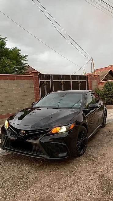 byd e7: Toyota Camry: 2022 г., 2.5 л, Автомат, Бензин, Седан — 1