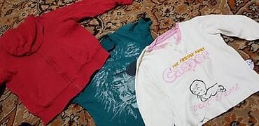 Отдам даром детские для девочки вещи и женские