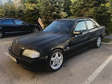 Mercedes-Benz C-Class: 1997 г., 2 л, Механика, Седан — 2