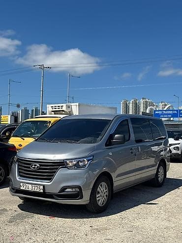Hyundai Starex: 2020 г., 2.5 л, Автомат, Дизель, Минивэн — 2