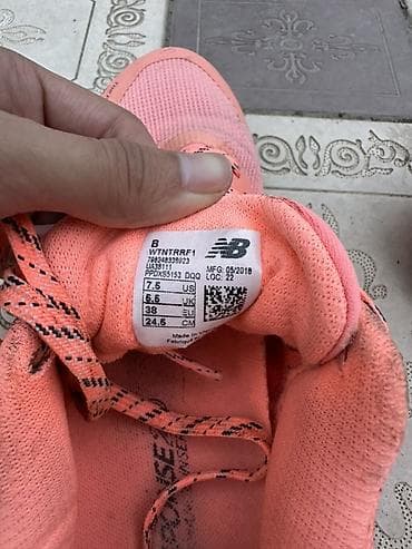 костюм 90 х мужской: Кроссовки, 38, New Balance, Б/у, цвет - Розовый, Самовывоз — 5