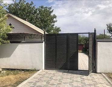 Үйлөрдү ижарага берүү: Продается частный дом с благоустроенной территорией. Основные — 1